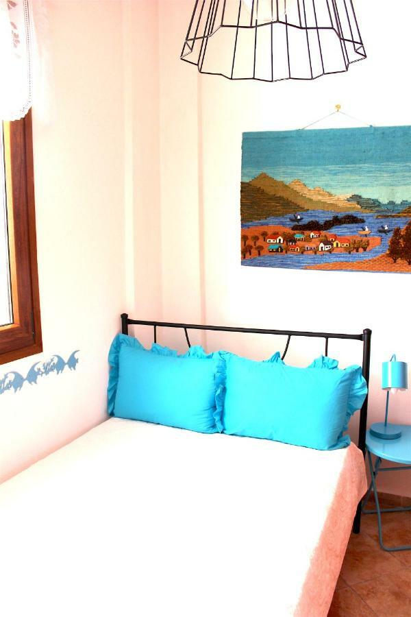 Siviri Apartment In Blu 外观 照片