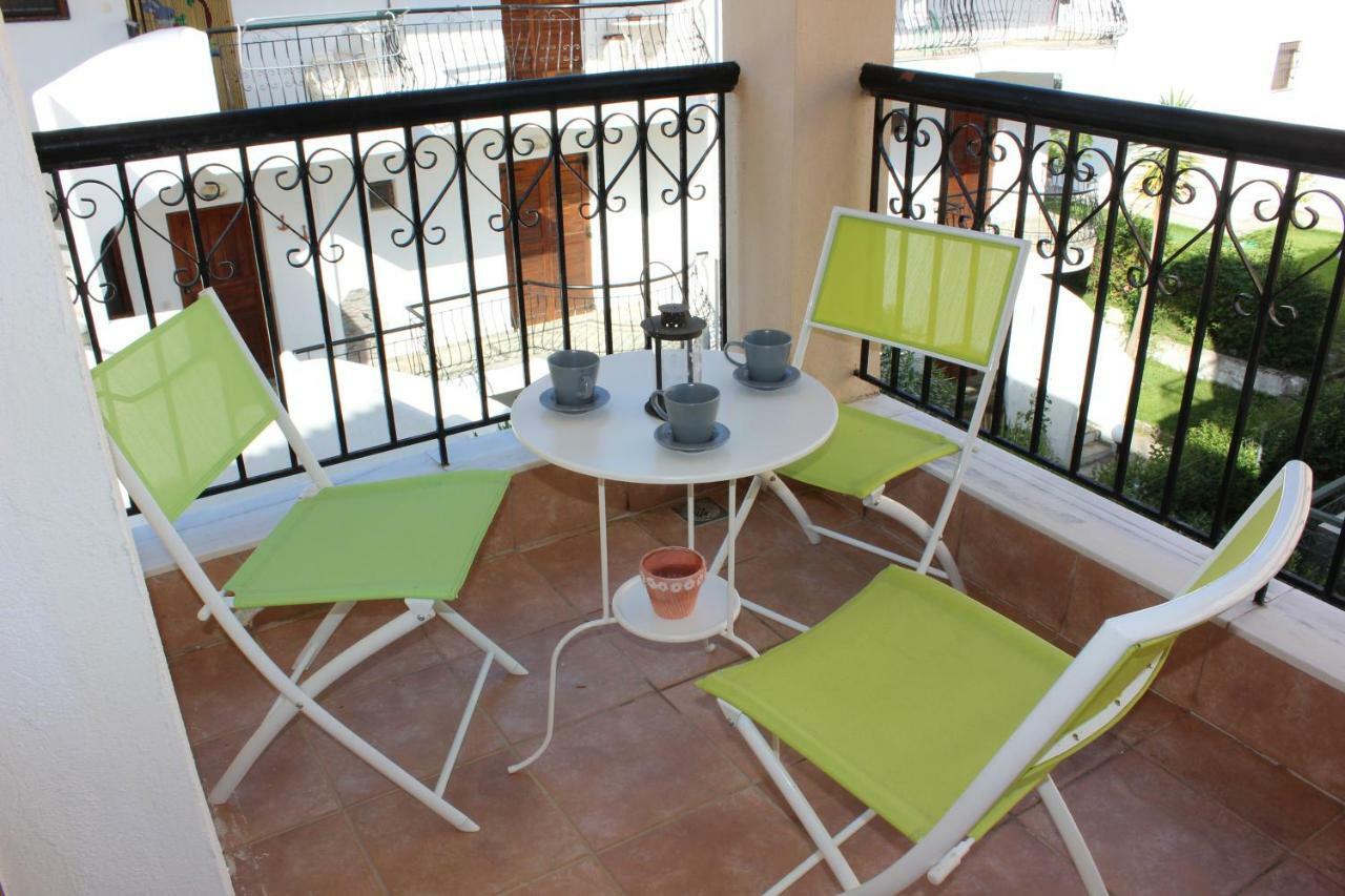 Siviri Apartment In Blu 外观 照片